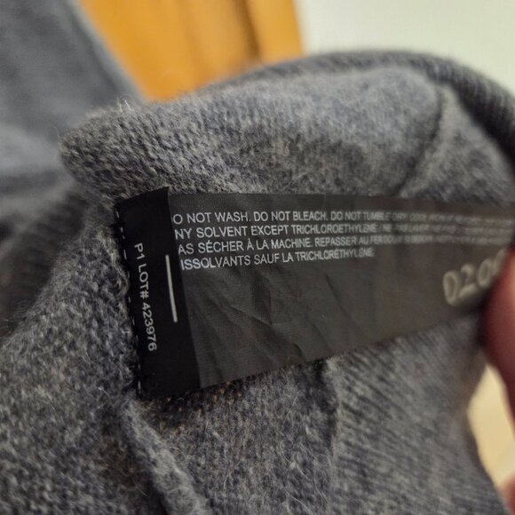 Beautiful 100 % cashmere  Theory dress - Picture 5 of 5